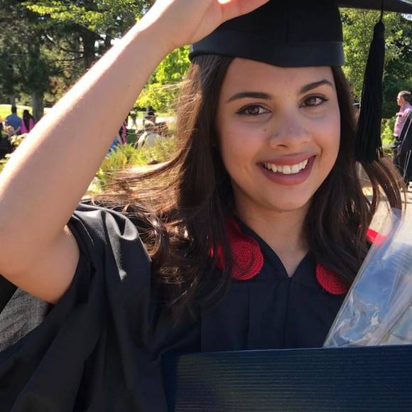 Meet your Posher, Brooke - Picture 1 of 1